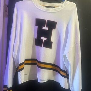 Tommy sweater